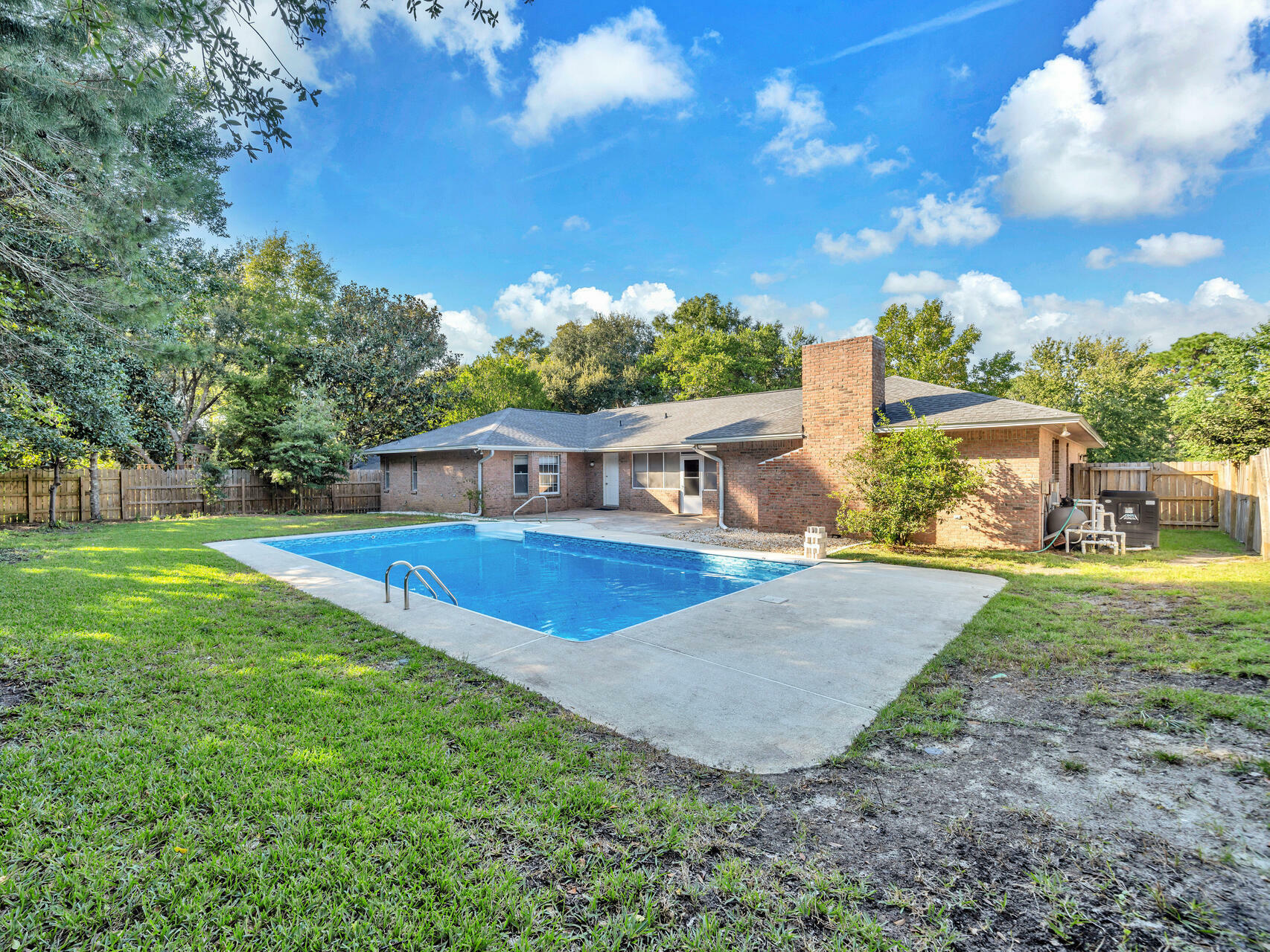 Property Photo:  327 Ruckel Drive  FL 32578 