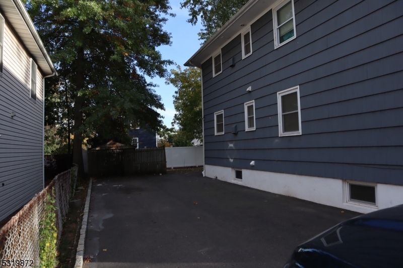 Property Photo:  799 Laurel Pl 1  NJ 07065 