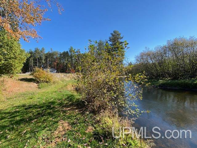 208 Timberlane Road  Marquette MI 49855 photo