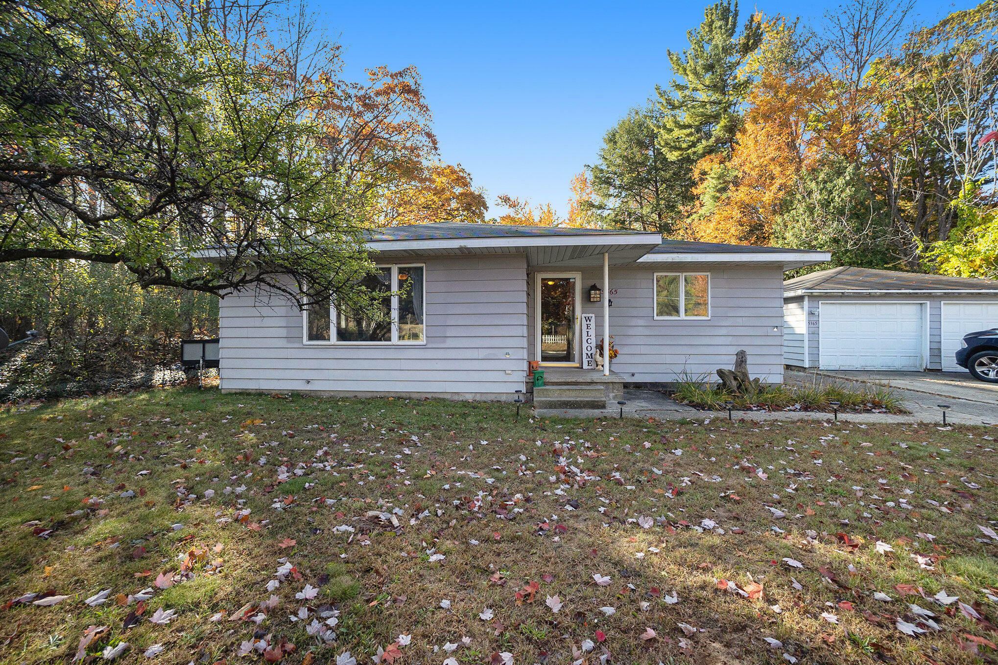 Property Photo:  5365 W Rasmussen Road  MI 49431 