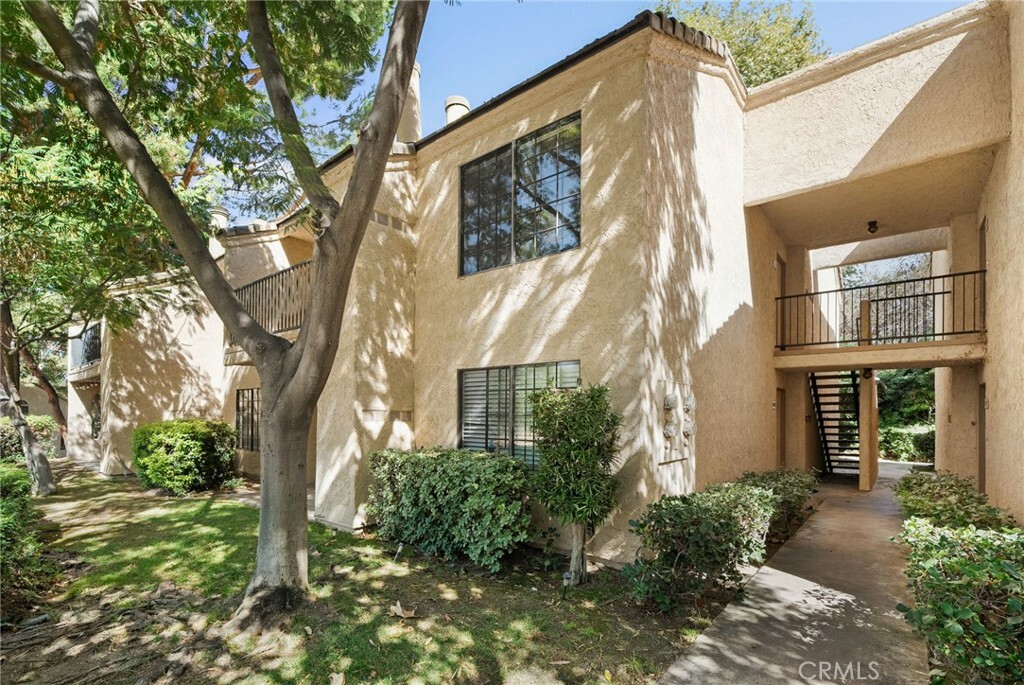 Property Photo:  600 Central Avenue 366  CA 92507 