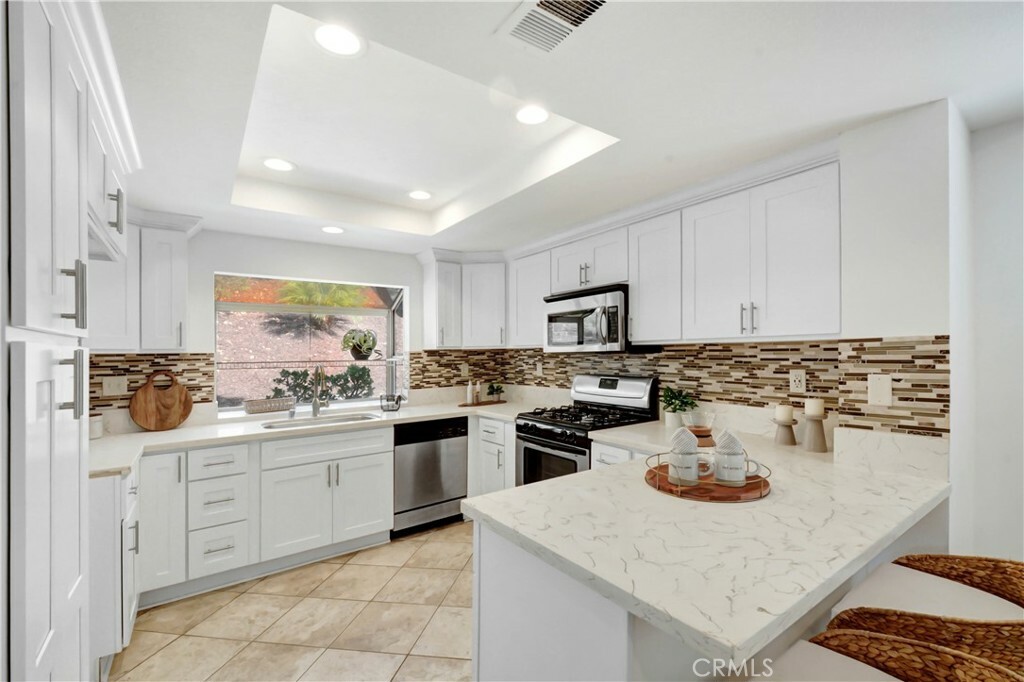 Property Photo:  29264 Whitegate Lane  CA 92346 