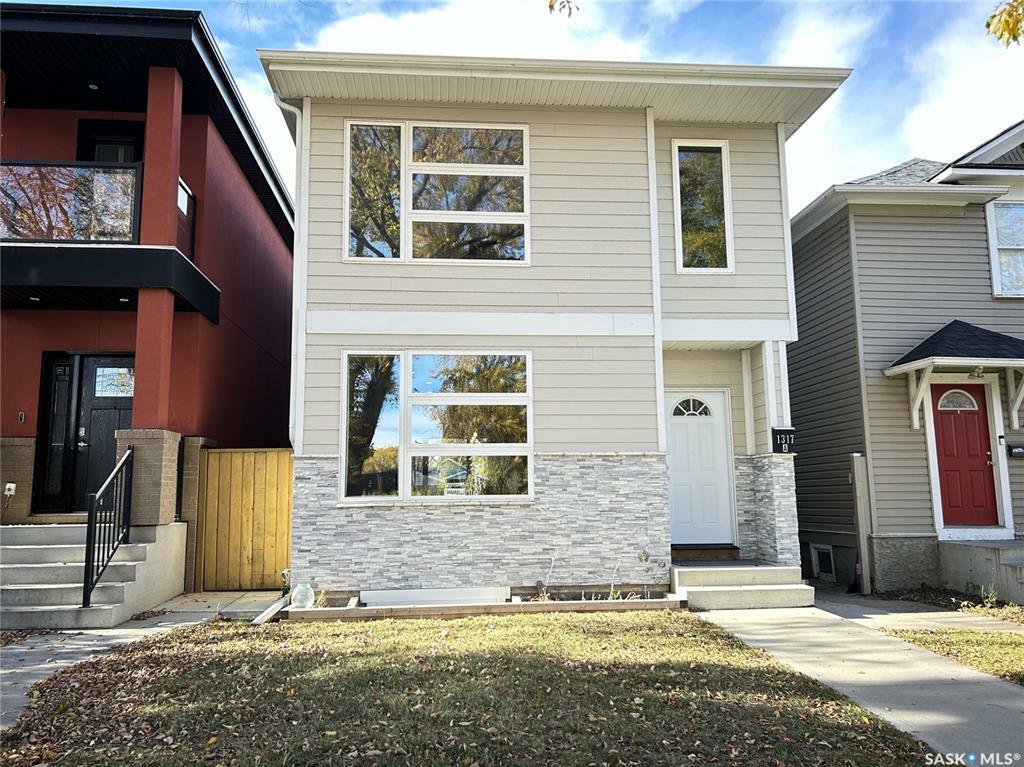 Photo de la propriété:  1317 8th Avenue N  SK S7K 2X5 