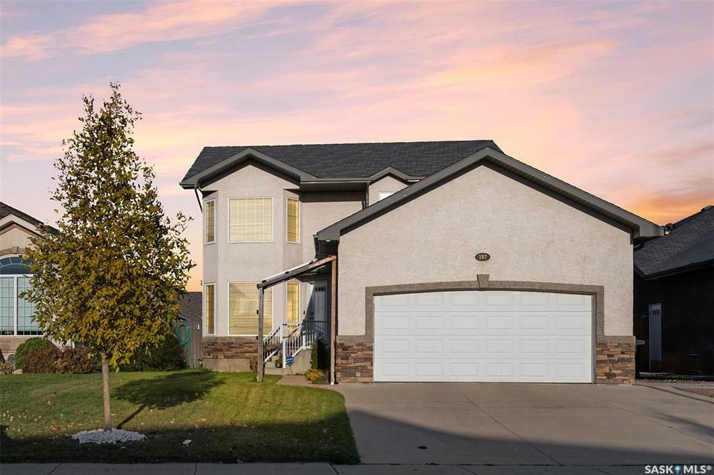 Property Photo:  107 Brookdale Crescent  SK S7V 1K5 