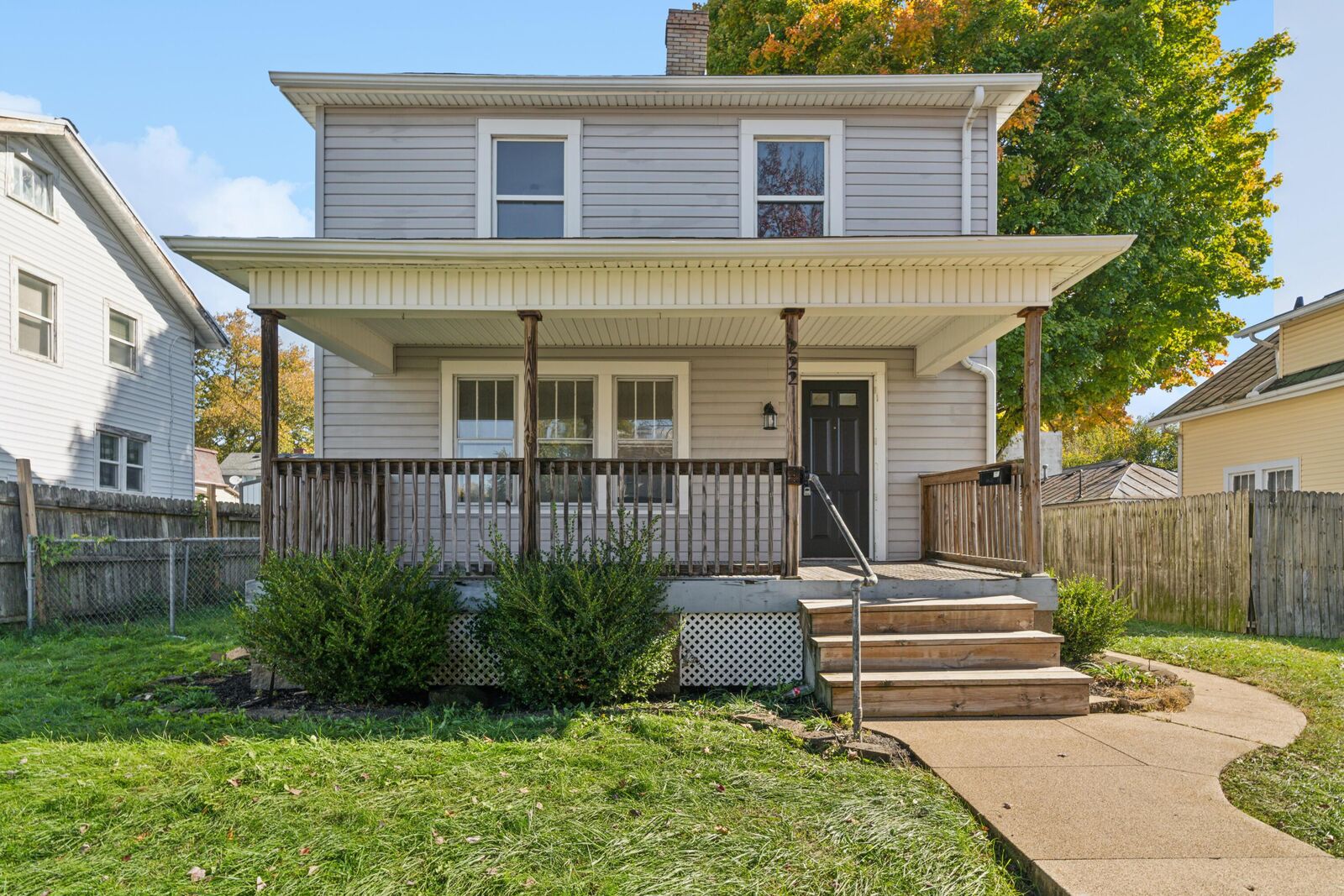 Property Photo:  222 Madison Avenue  OH 43130 