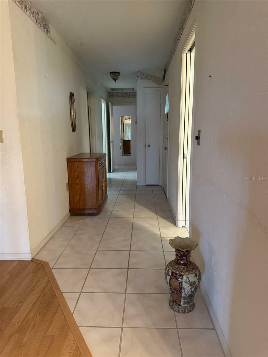 Property Photo:  3211 Gifford Lane 408  FL 34239 