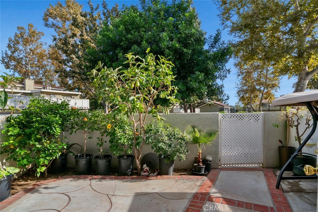 Property Photo:  5489 Oneida Court 159  CA 91710 