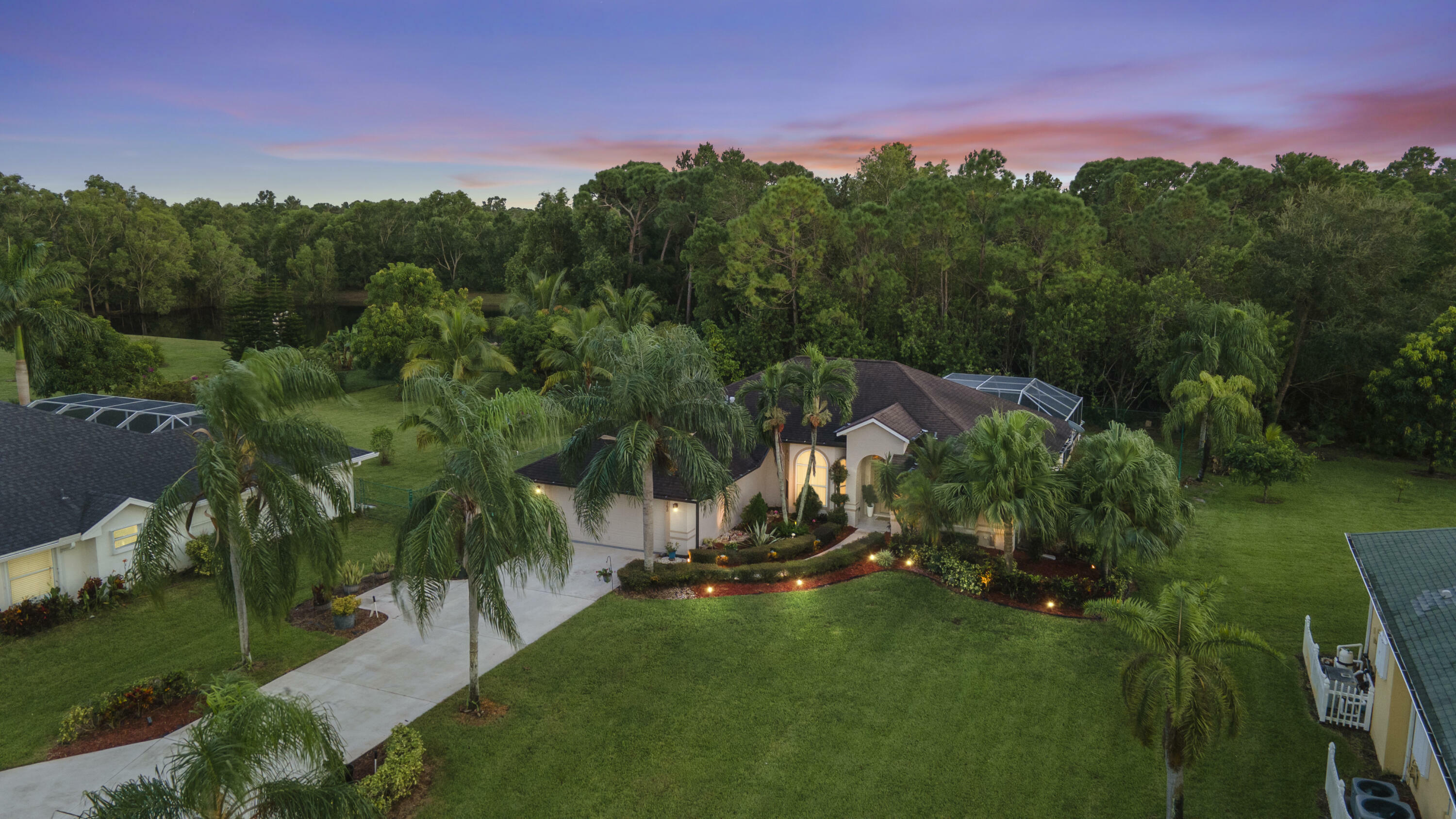 Property Photo:  168 SE Osprey Ridge  FL 34984 