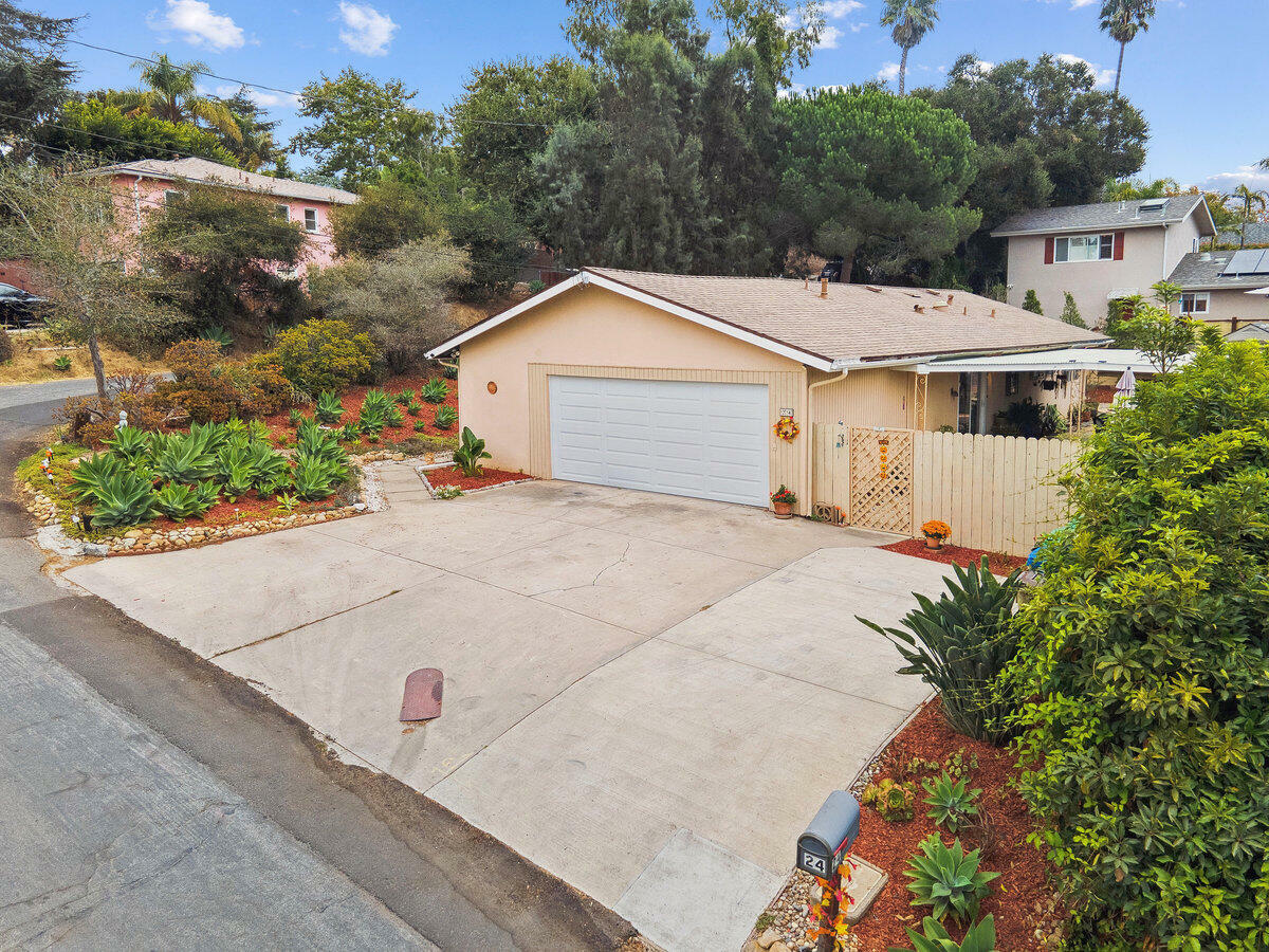 24 Pine Drive  Santa Barbara CA 93105 photo