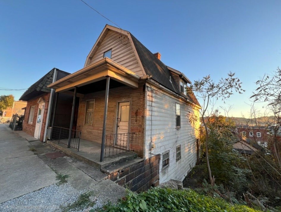 Property Photo:  345 Beaver Street  PA 15056 