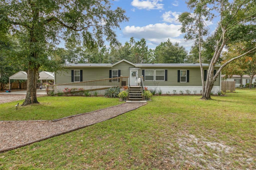 Property Photo:  85696 Lonnie Crews Road  FL 32034 