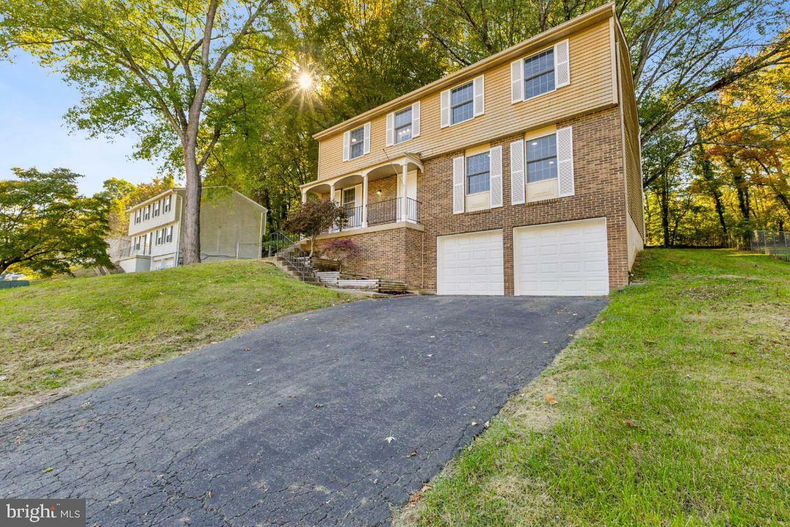 Property Photo:  2113 Briarwood Drive  MD 20601 