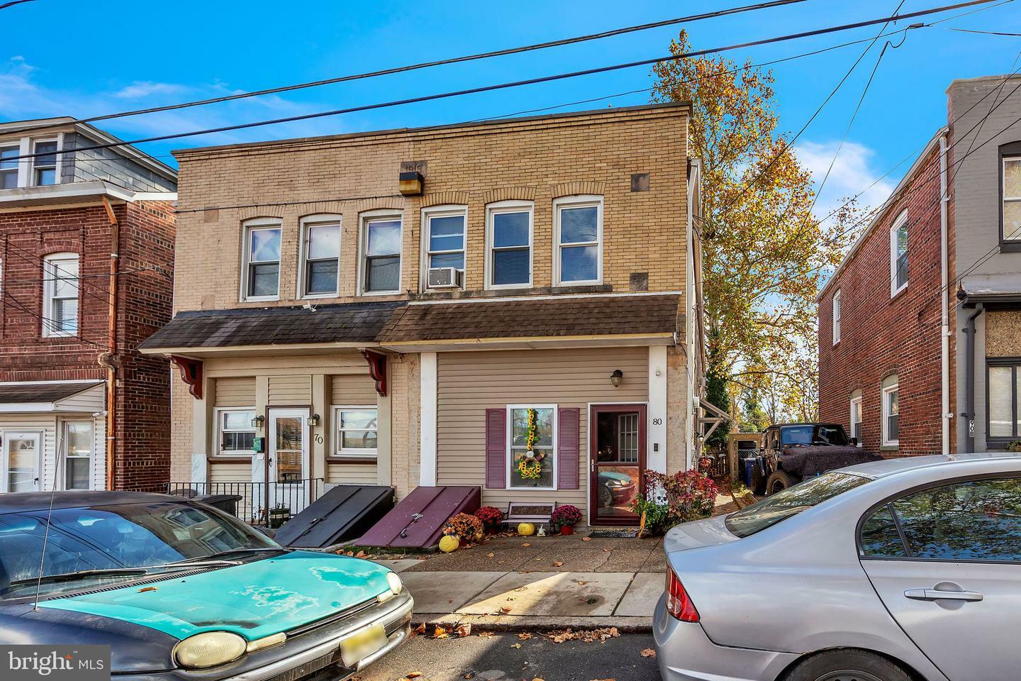 Property Photo:  80 Alden Avenue  NJ 08554 