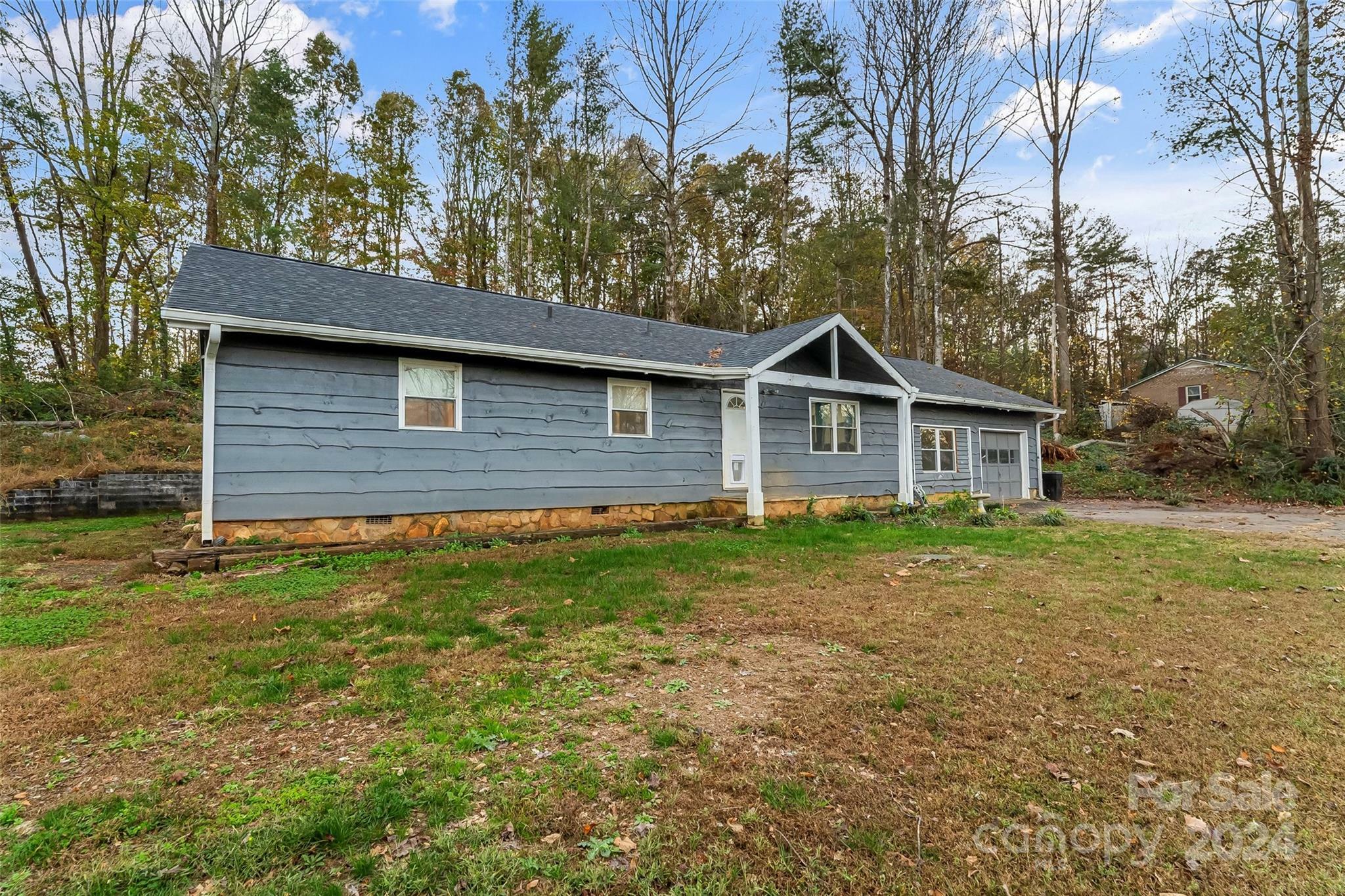 Property Photo:  115 William Parks Lane  NC 28655 