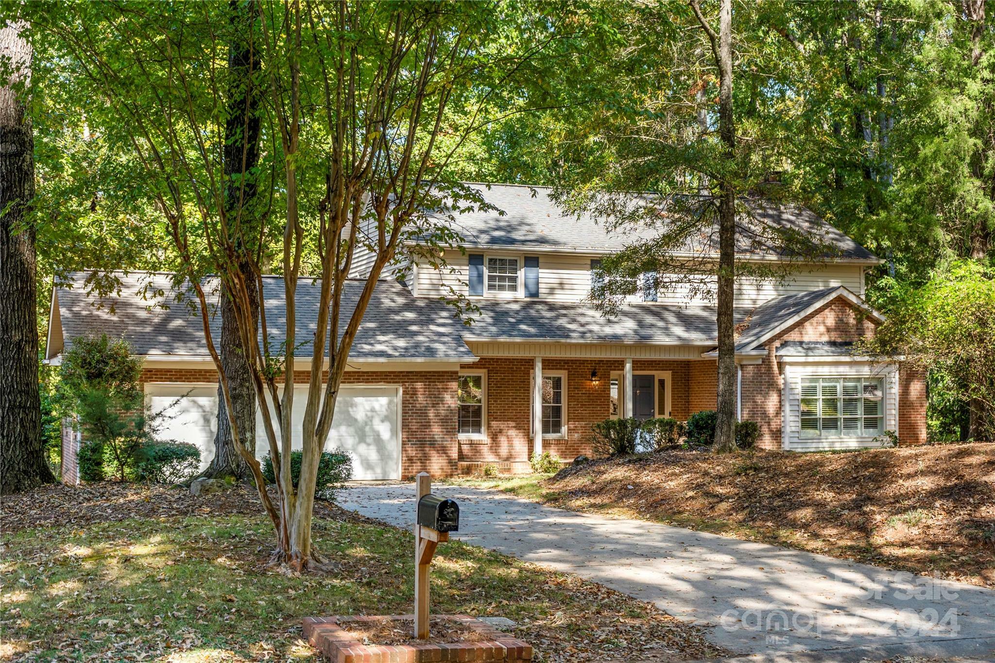 Property Photo:  9117 Deerpark Lane  NC 28277 