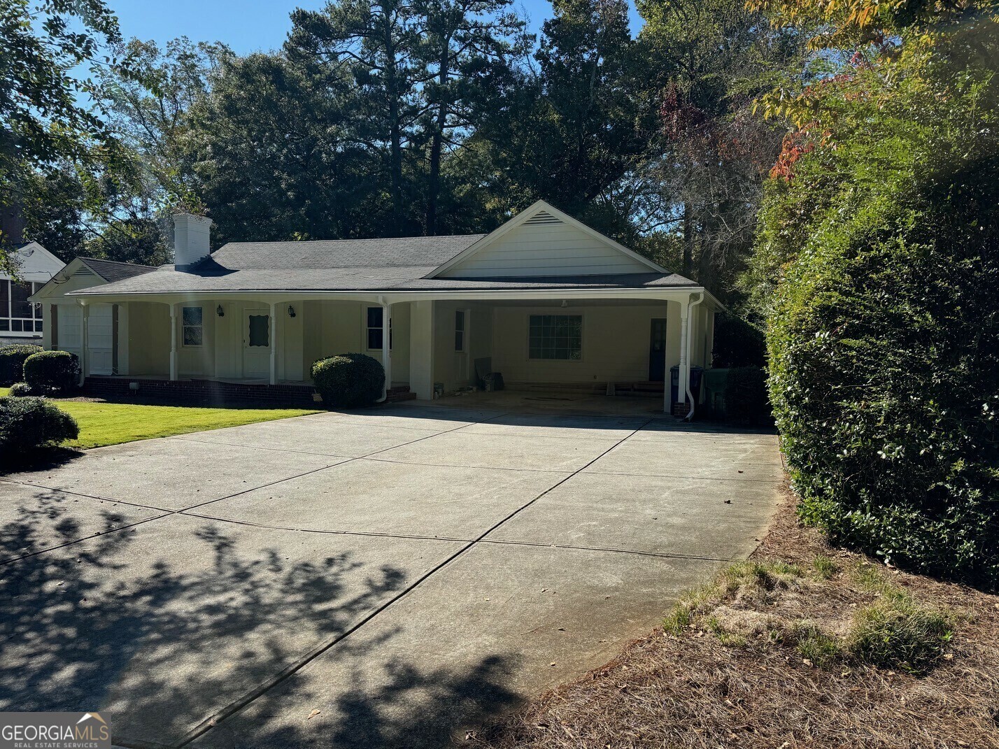 Property Photo:  4254 Peachtree Dunwo Road NE  GA 30342 