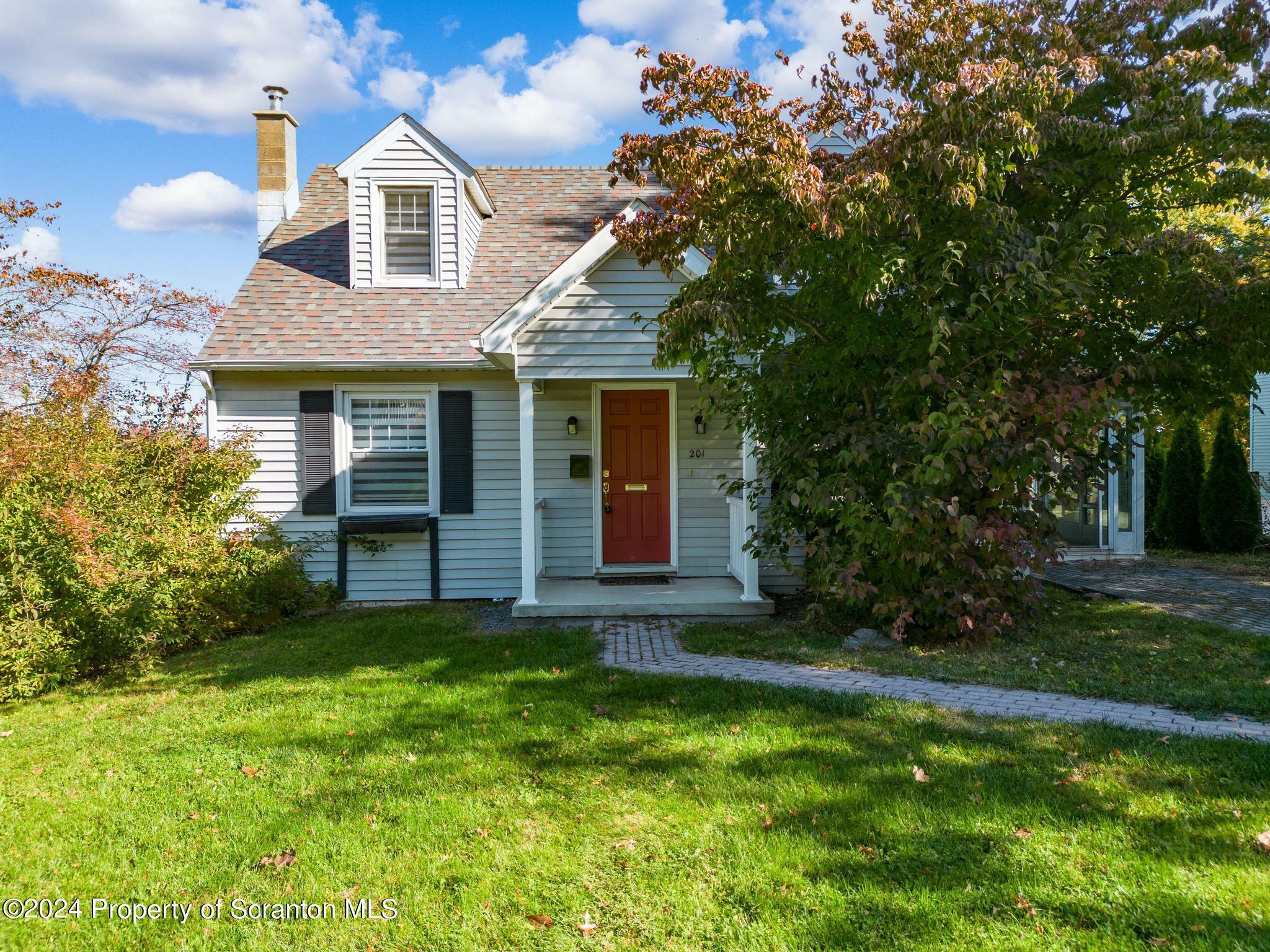 Property Photo:  201 Woodlawn Avenue  PA 18411 