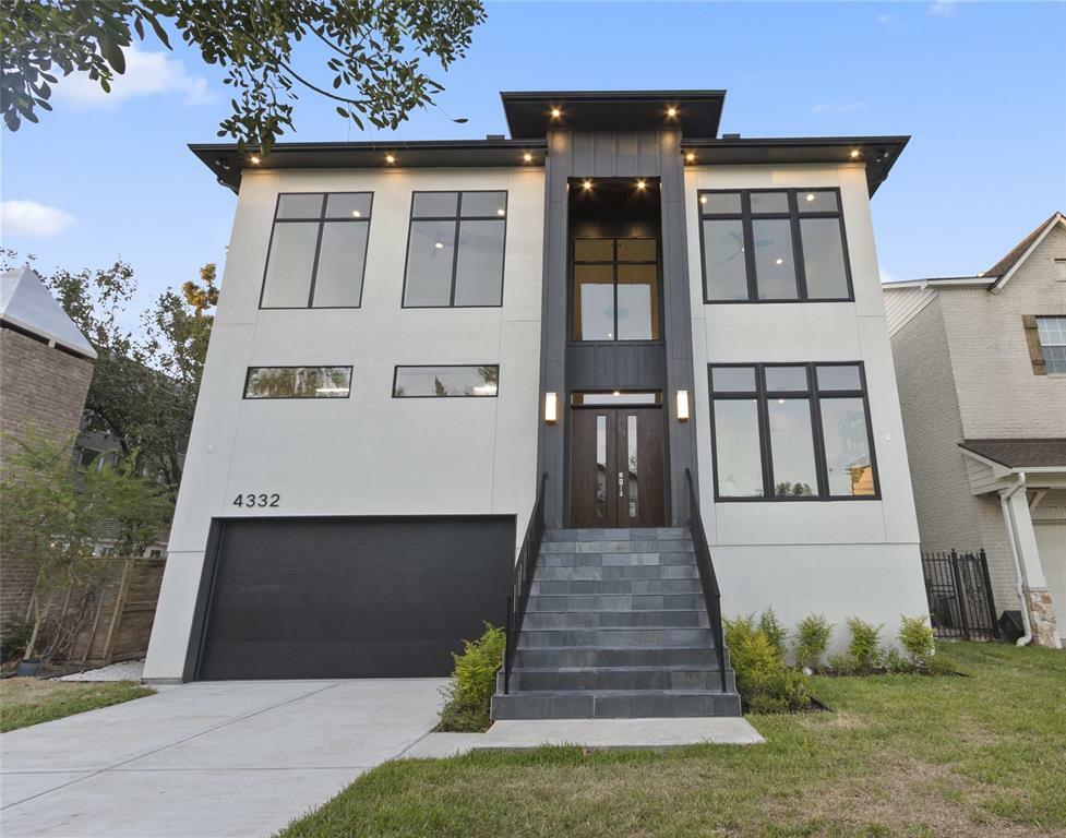 Property Photo:  4332 Lafayette Street  TX 77401 