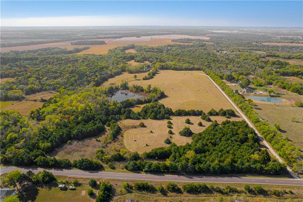 Property Photo:  3082 Tennessee Road  KS 66067 