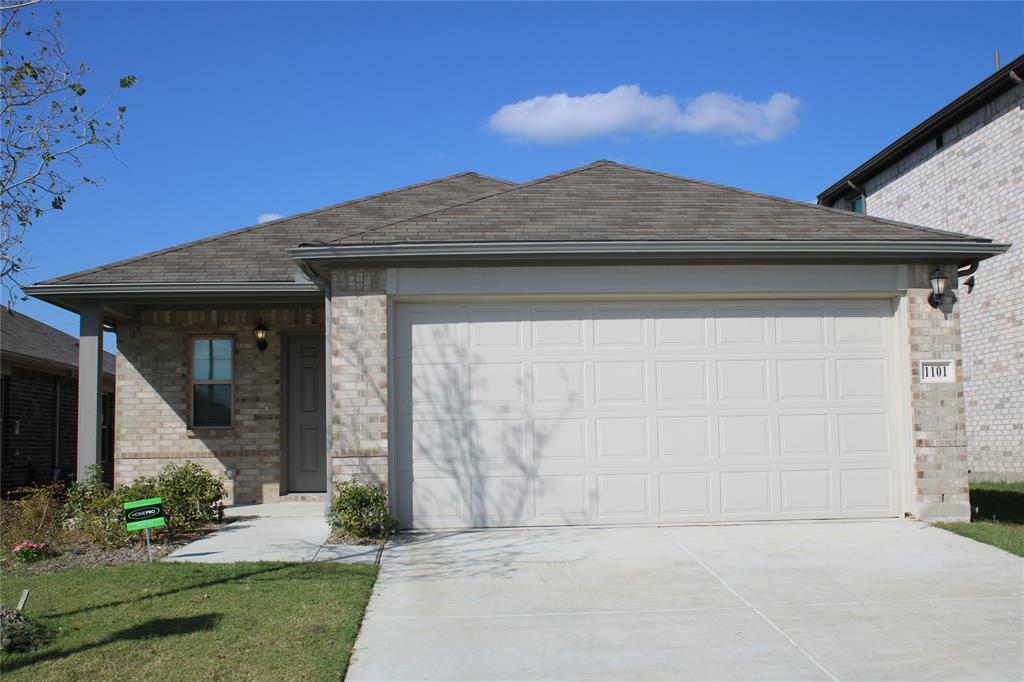 1101 La Esperanza Drive  Mesquite TX 75149 photo