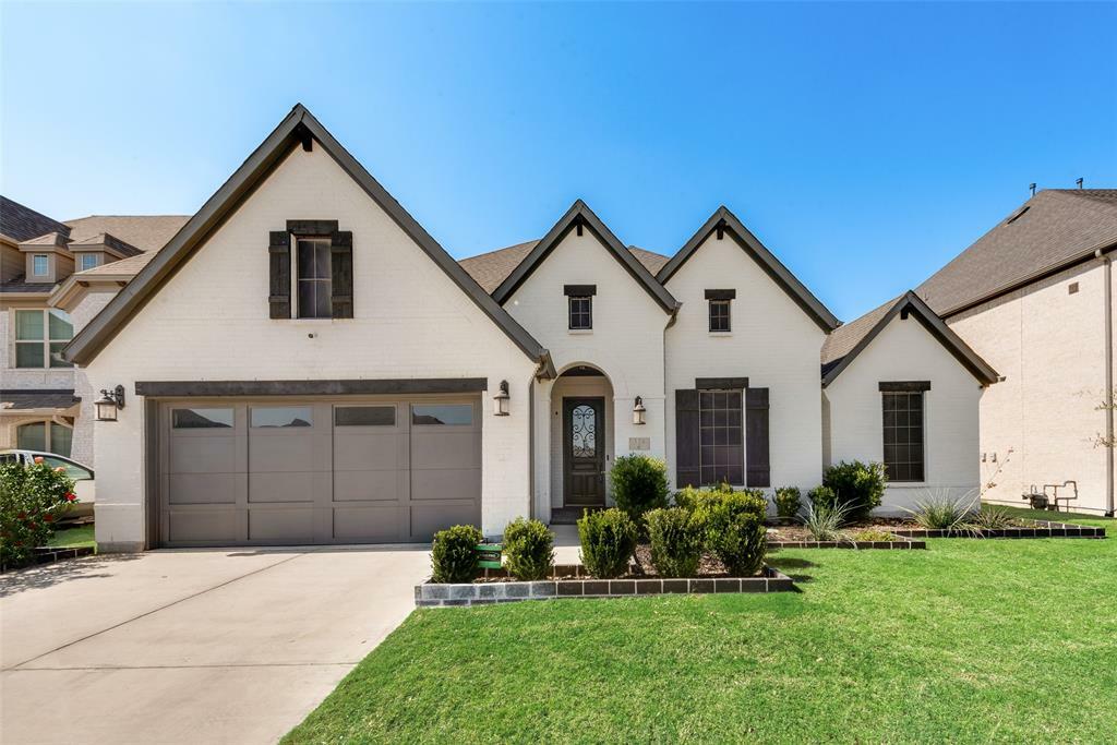 Property Photo:  324 Torch Lily Lane  TX 75098 