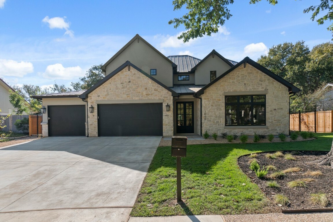 Property Photo:  2009 Apricot Glen Drive  TX 78746 