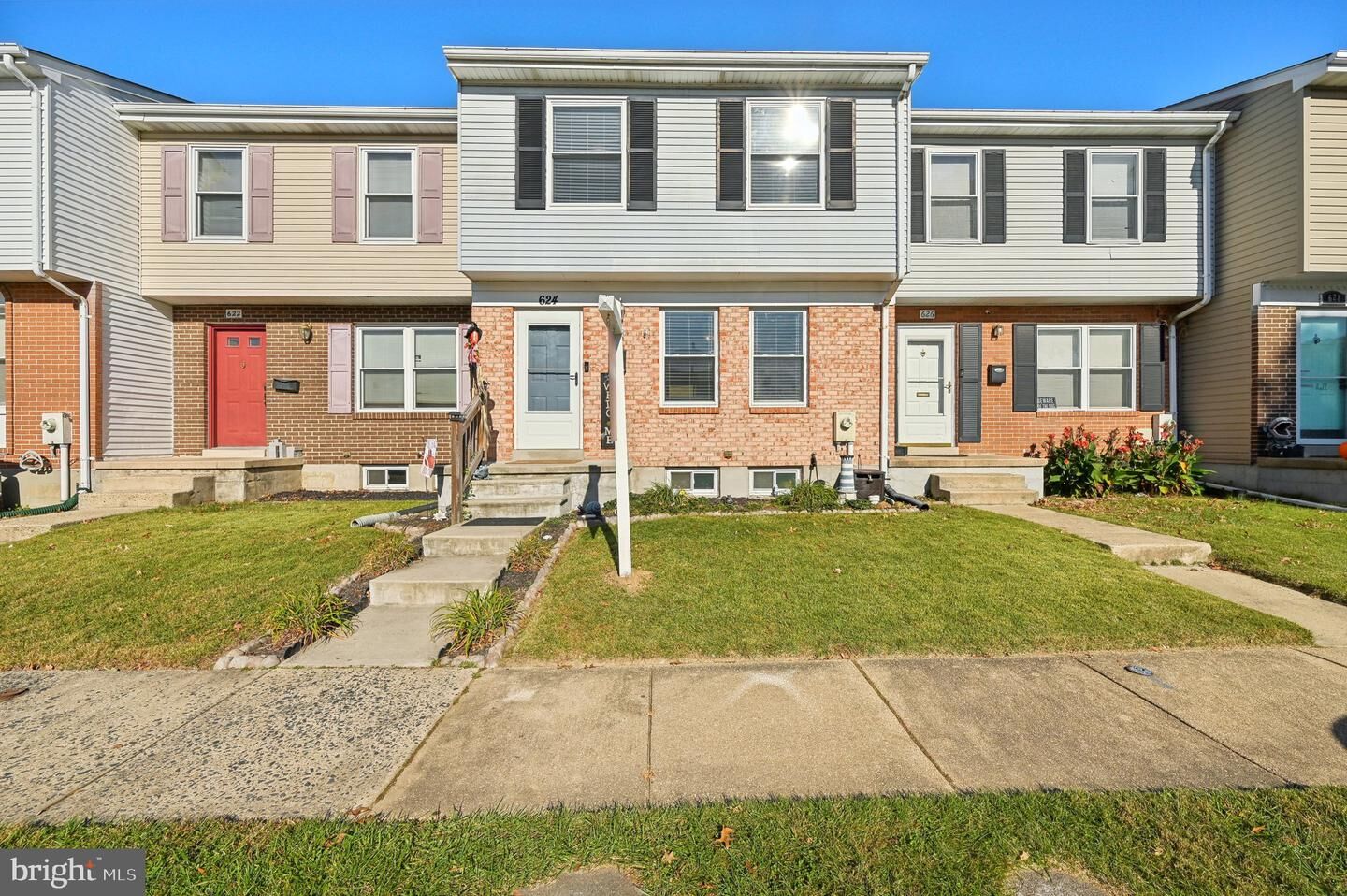 Property Photo:  624 Burlington Court  MD 21040 