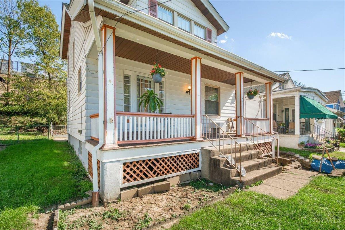 Property Photo:  1024 Gilsey Avenue  OH 45205 