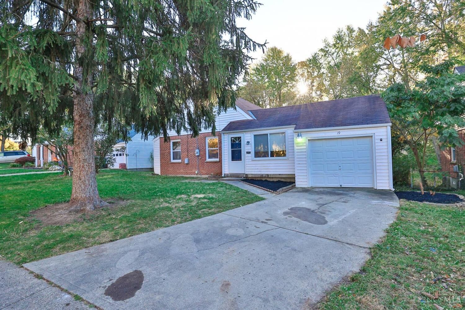 Property Photo:  19 Damon Road  OH 45218 