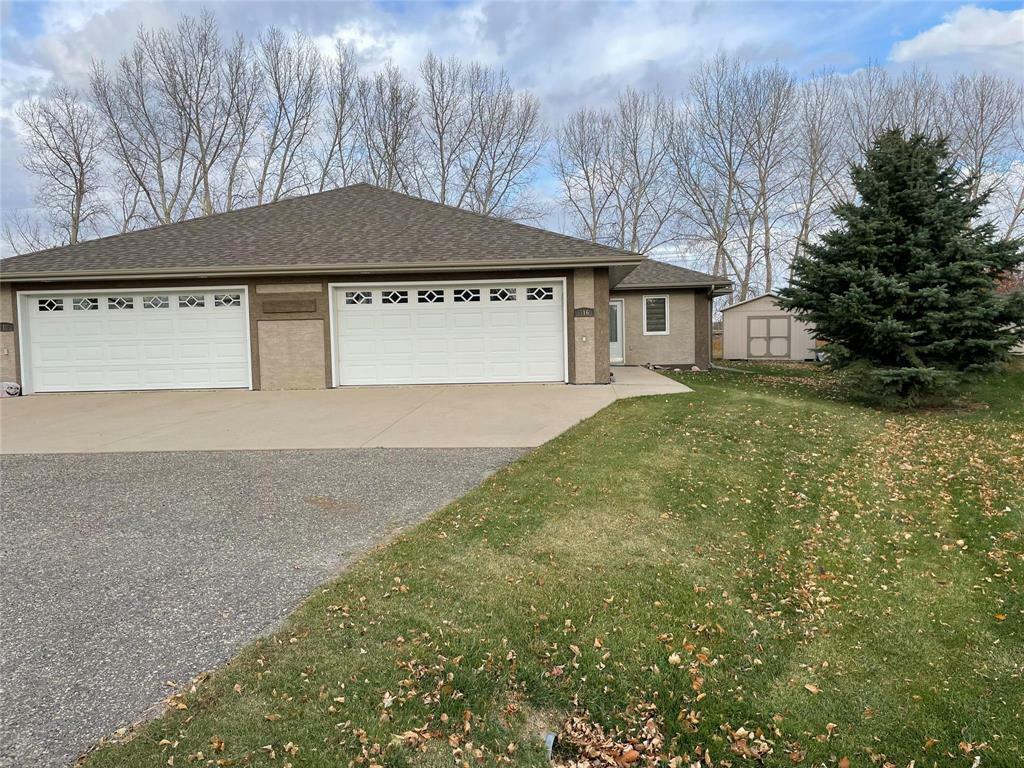 316 Wheatland Drive  Carberry MB R0K 0H0 photo