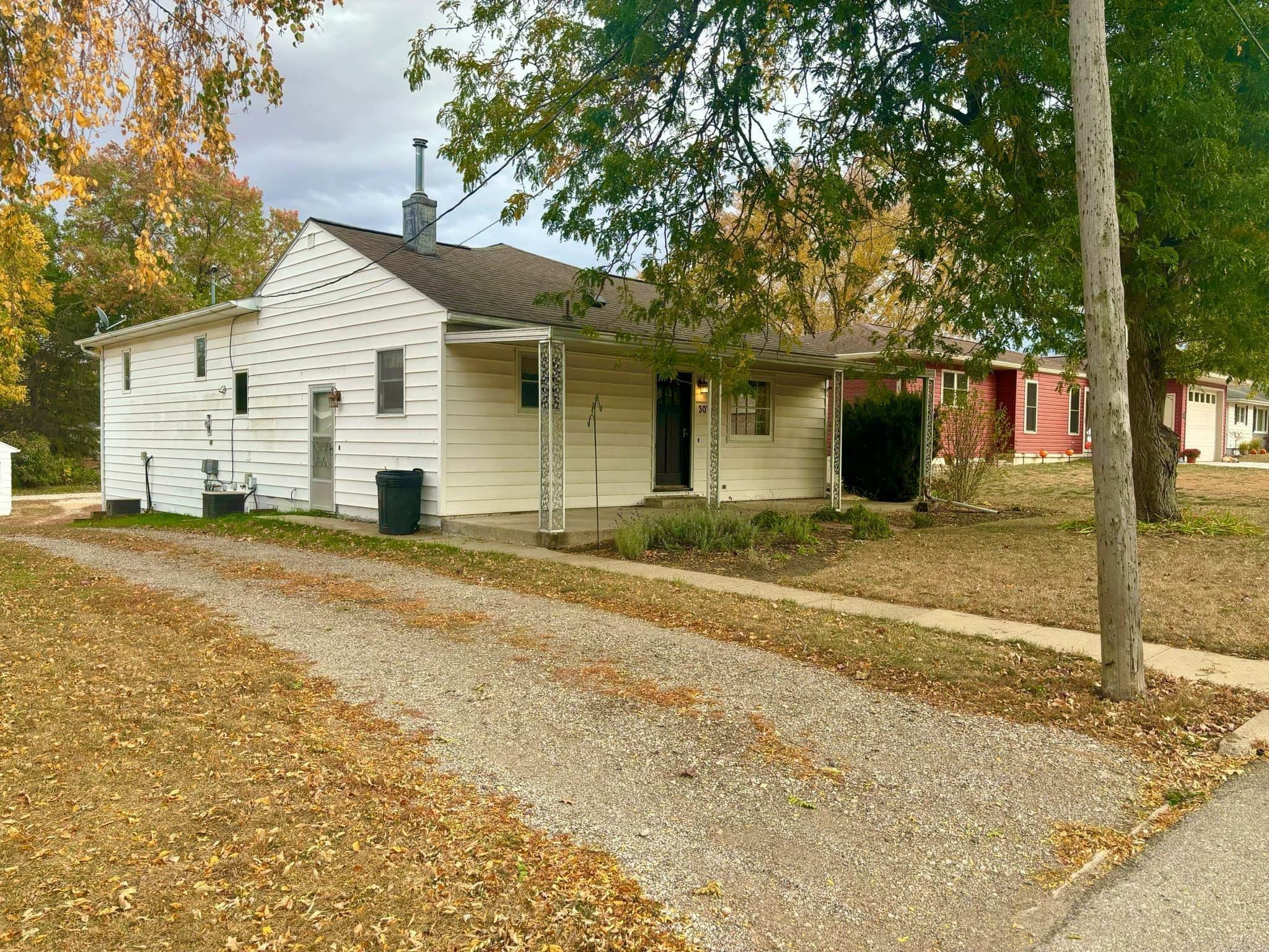 Property Photo:  307 Main Street  IA 50643 