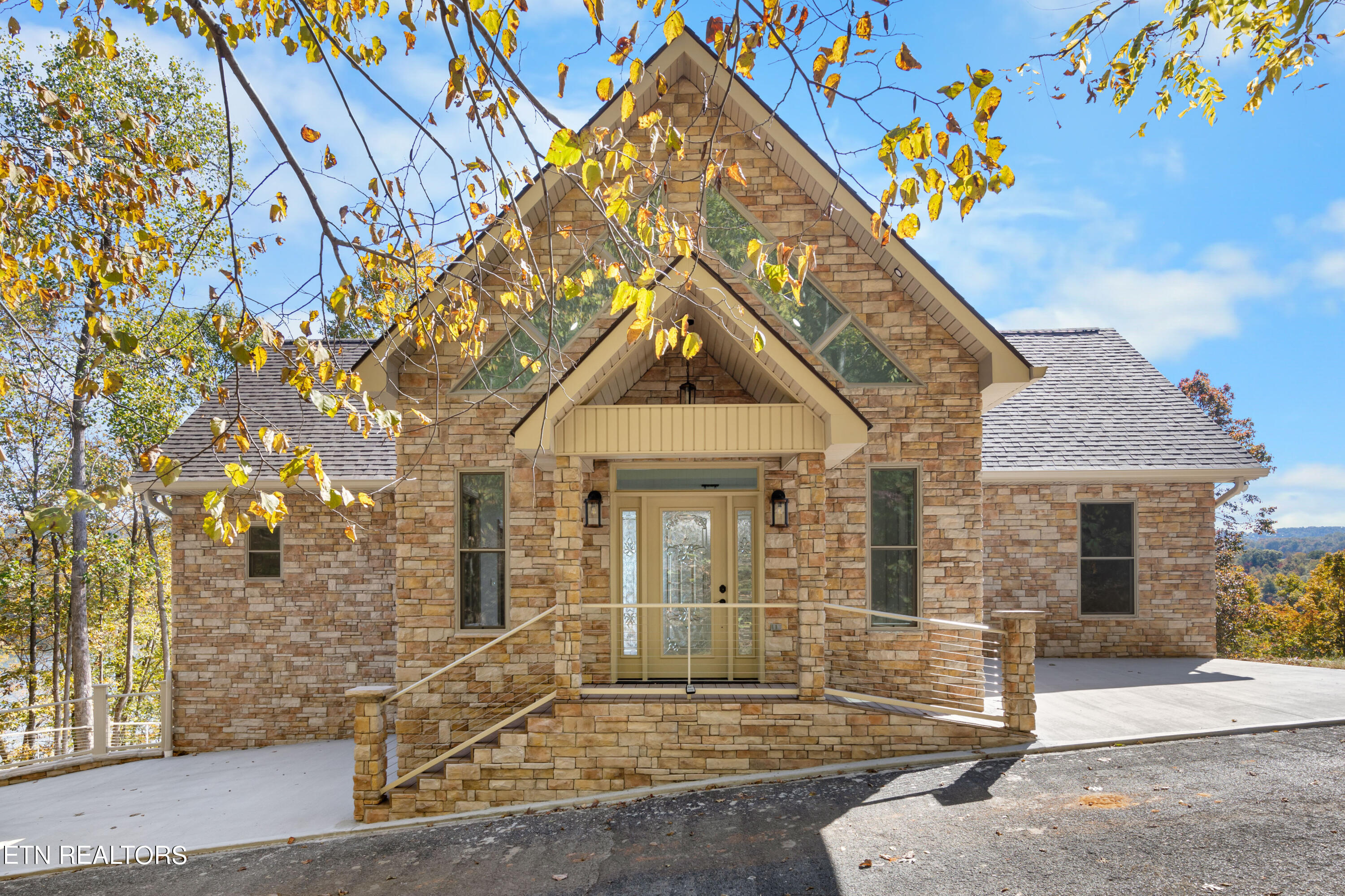 Property Photo: 293 Platinum Drive TN 37825