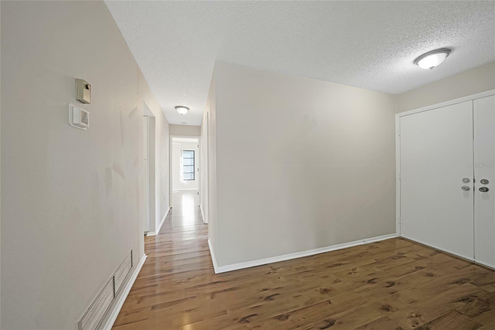 Property Photo:  9870 Gulfstream Boulevard  FL 34224 