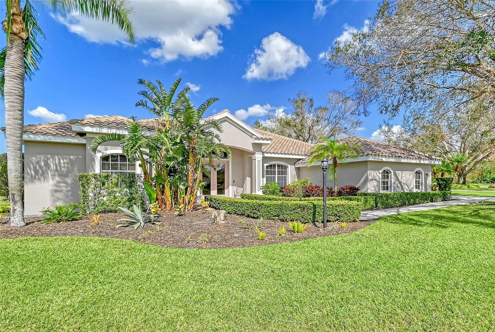 Property Photo:  8975 Misty Creek Drive  FL 34241 