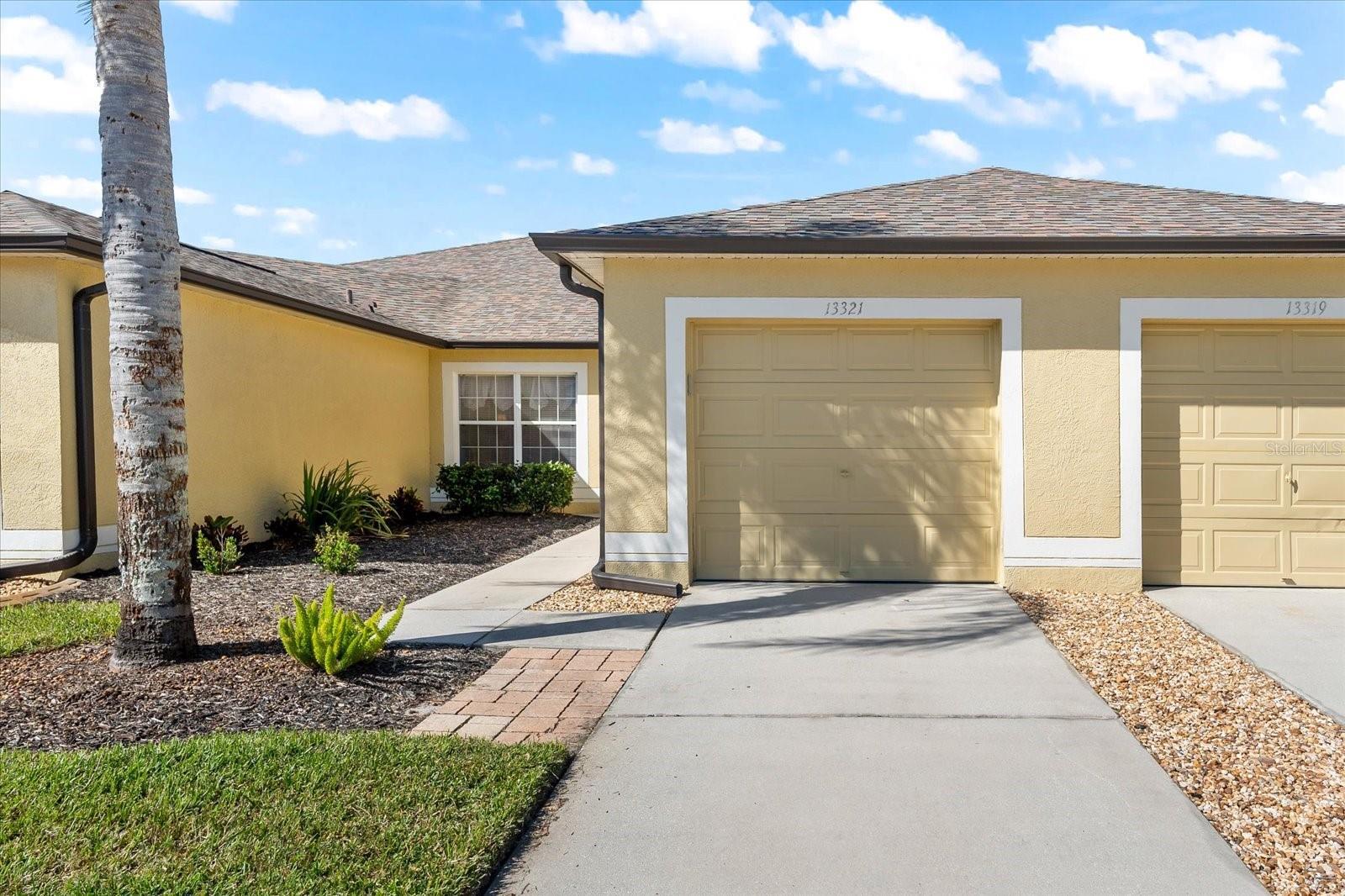 Property Photo: 13321 Ashbark Court FL 33579
