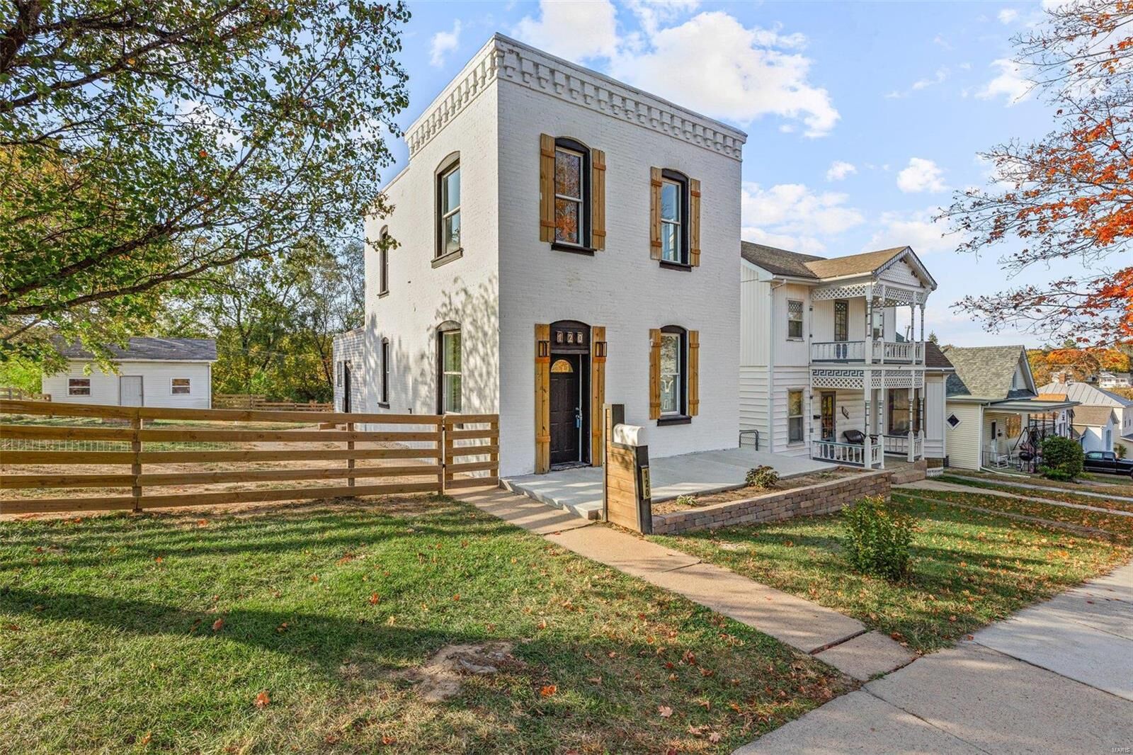 Property Photo: 120 S 4th Street MO 63020