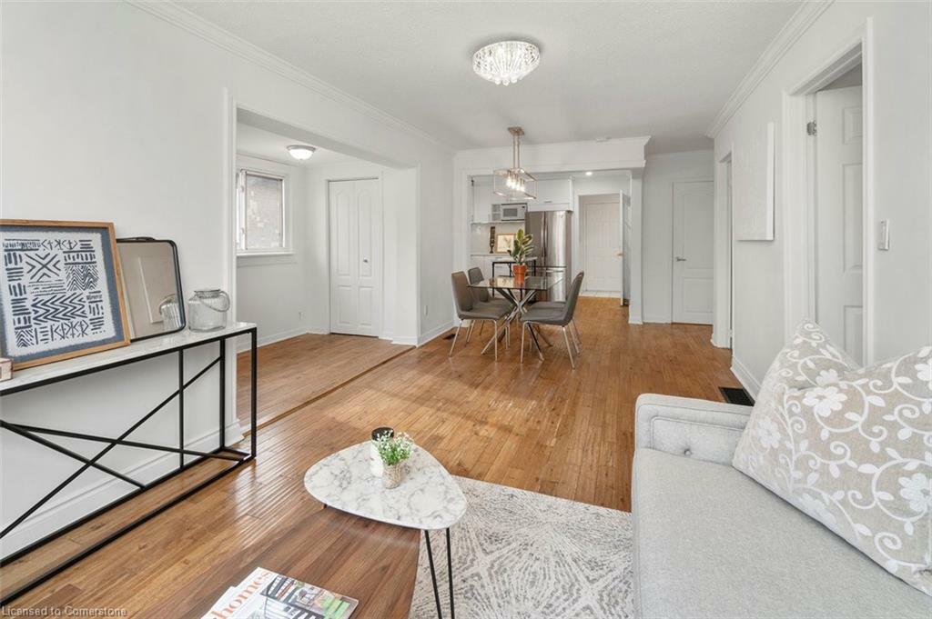 Property Photo:  642 West 5th Street  ON L9C 3R2 