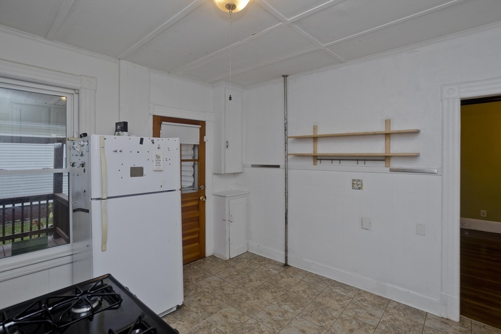 Property Photo:  434 Pleasant St  MA 01040 