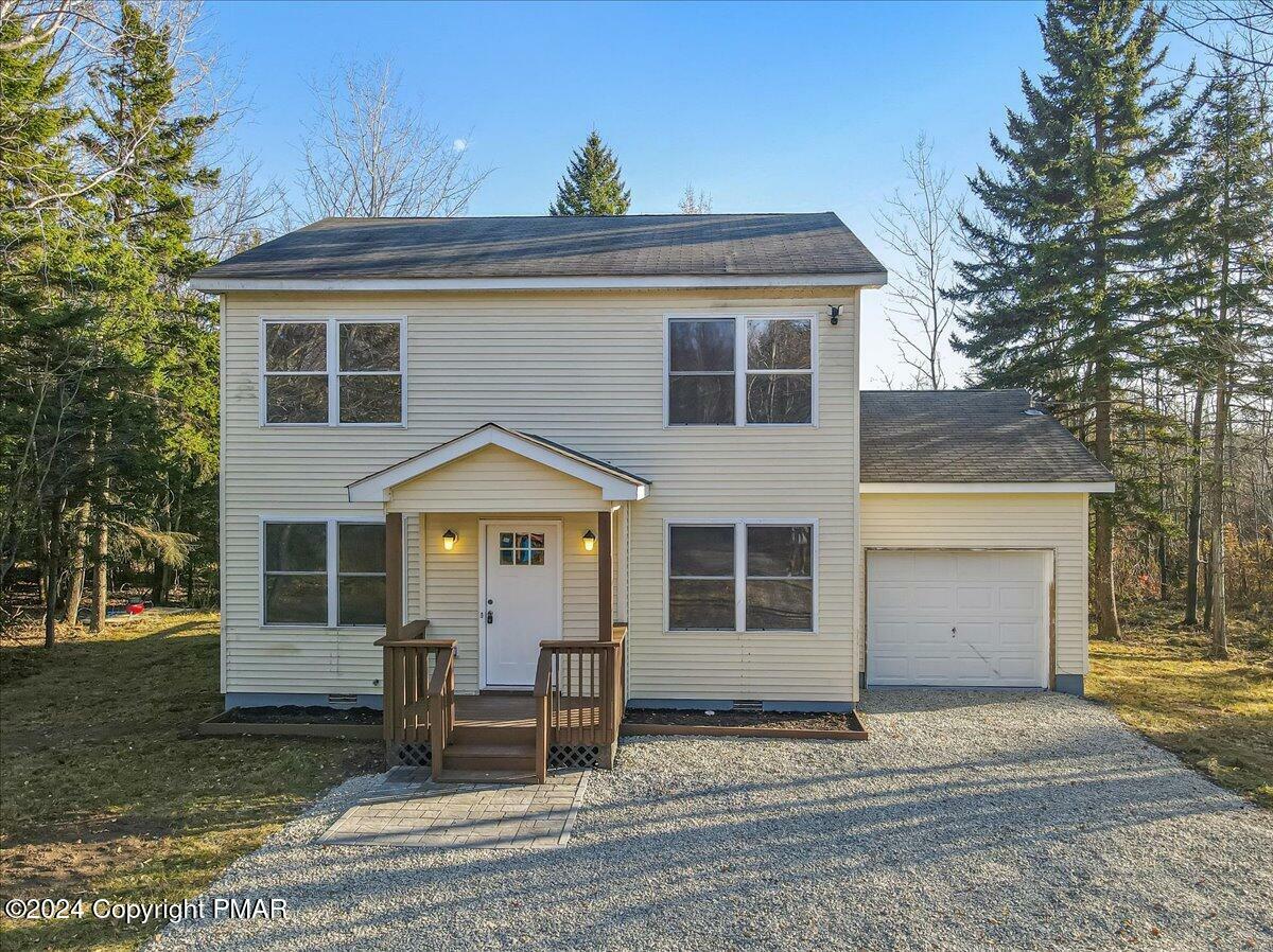 Property Photo:  6524 Runnymead Lane  PA 18466 