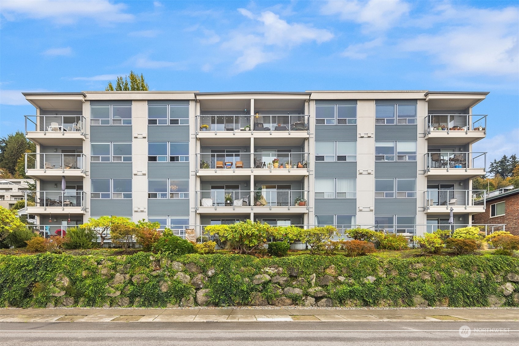 2200 Alki Avenue SW 304  Seattle WA 98116 photo