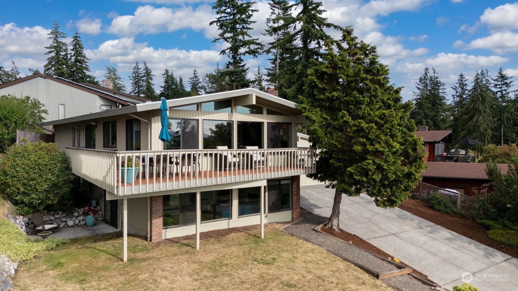 Property Photo:  2904 Heights Drive  WA 98226 