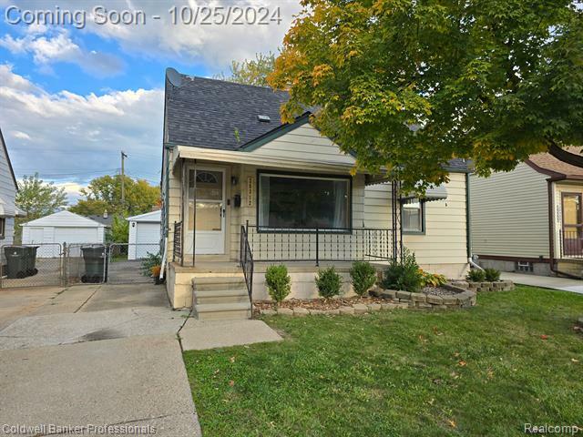 25312 Winton Street  St. Clair Shores MI 48081 photo