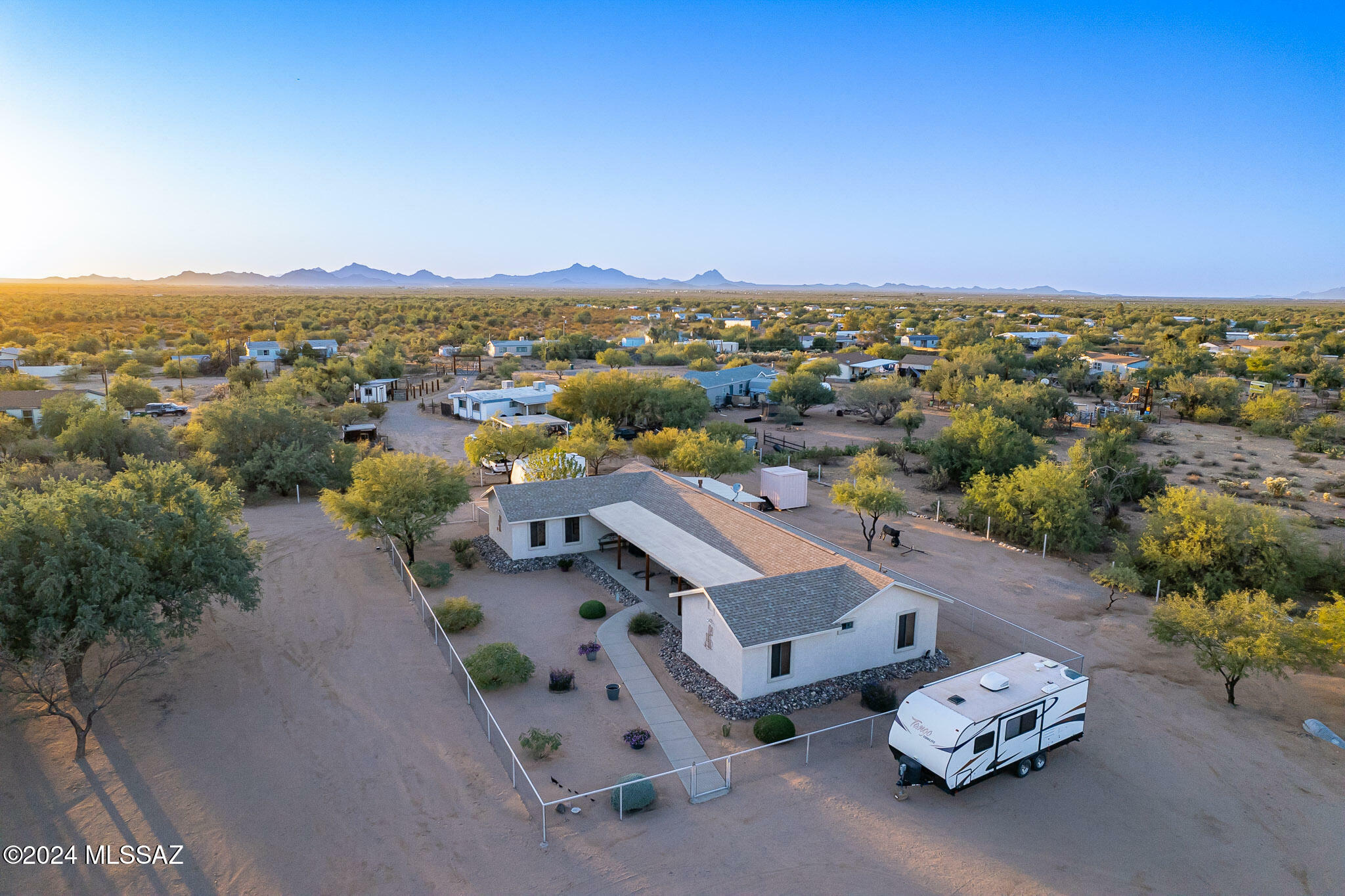 Property Photo:  12470 W Lord Lane  AZ 85743 