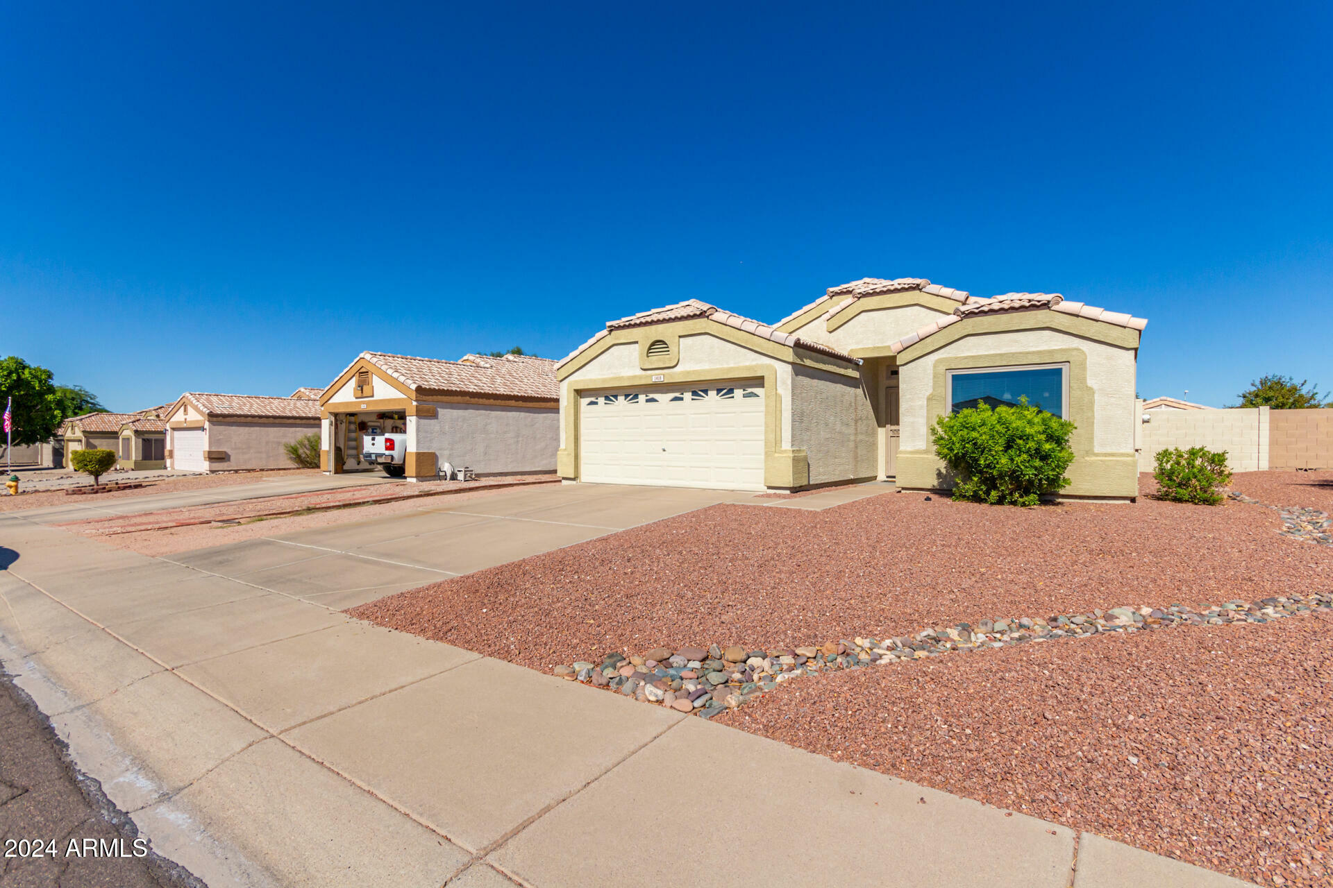 Property Photo:  1418 W Montebello Avenue  AZ 85120 