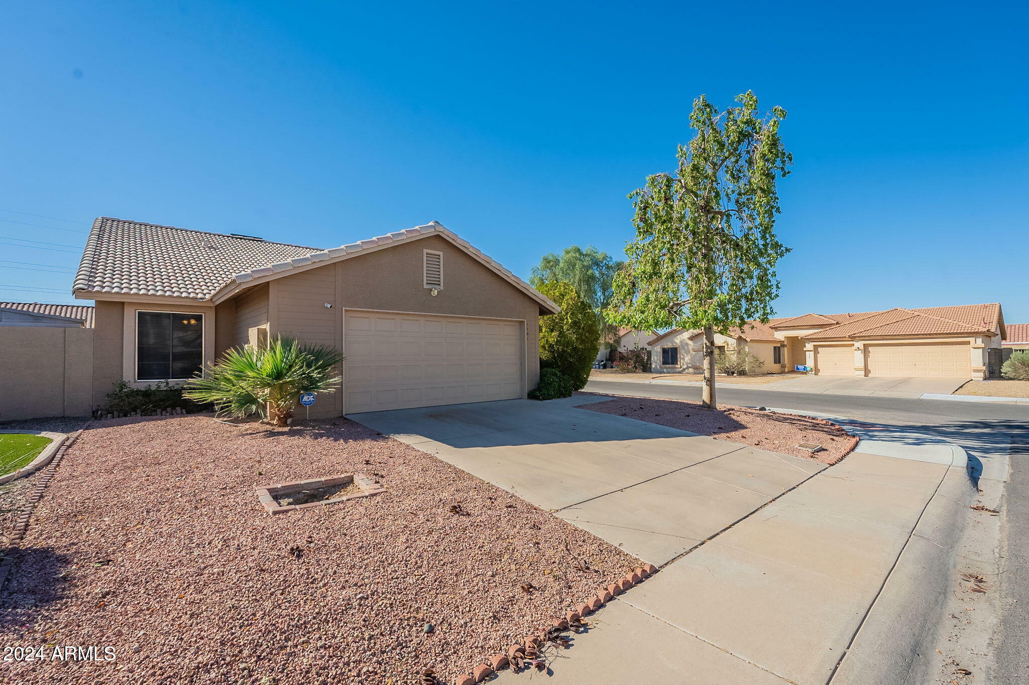 Property Photo: 1701 E Fremont Road AZ 85042