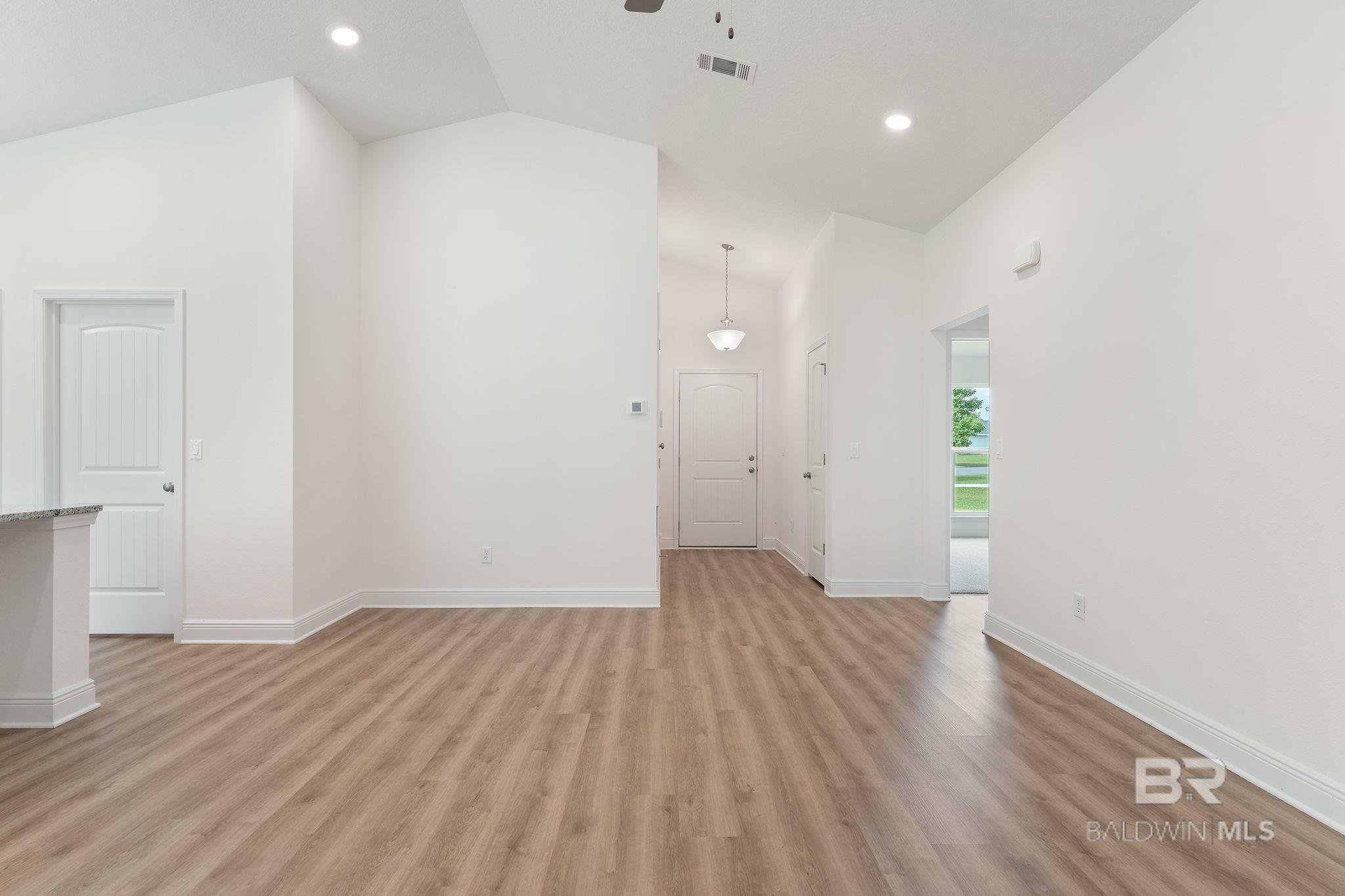 Property Photo:  140 St Stephens Court  AL 36502 