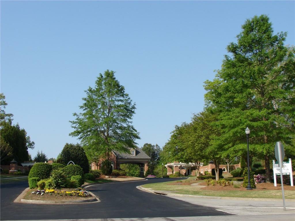 Property Photo:  600 Grimsby Court  GA 30024 