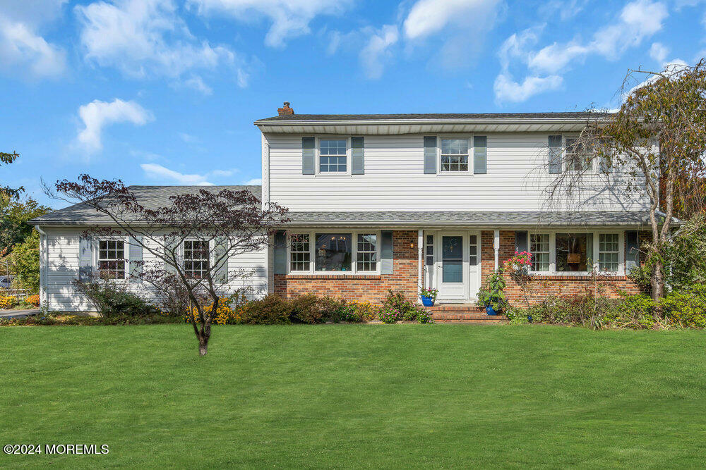 Property Photo:  74 Mapletree Road  NJ 08753 