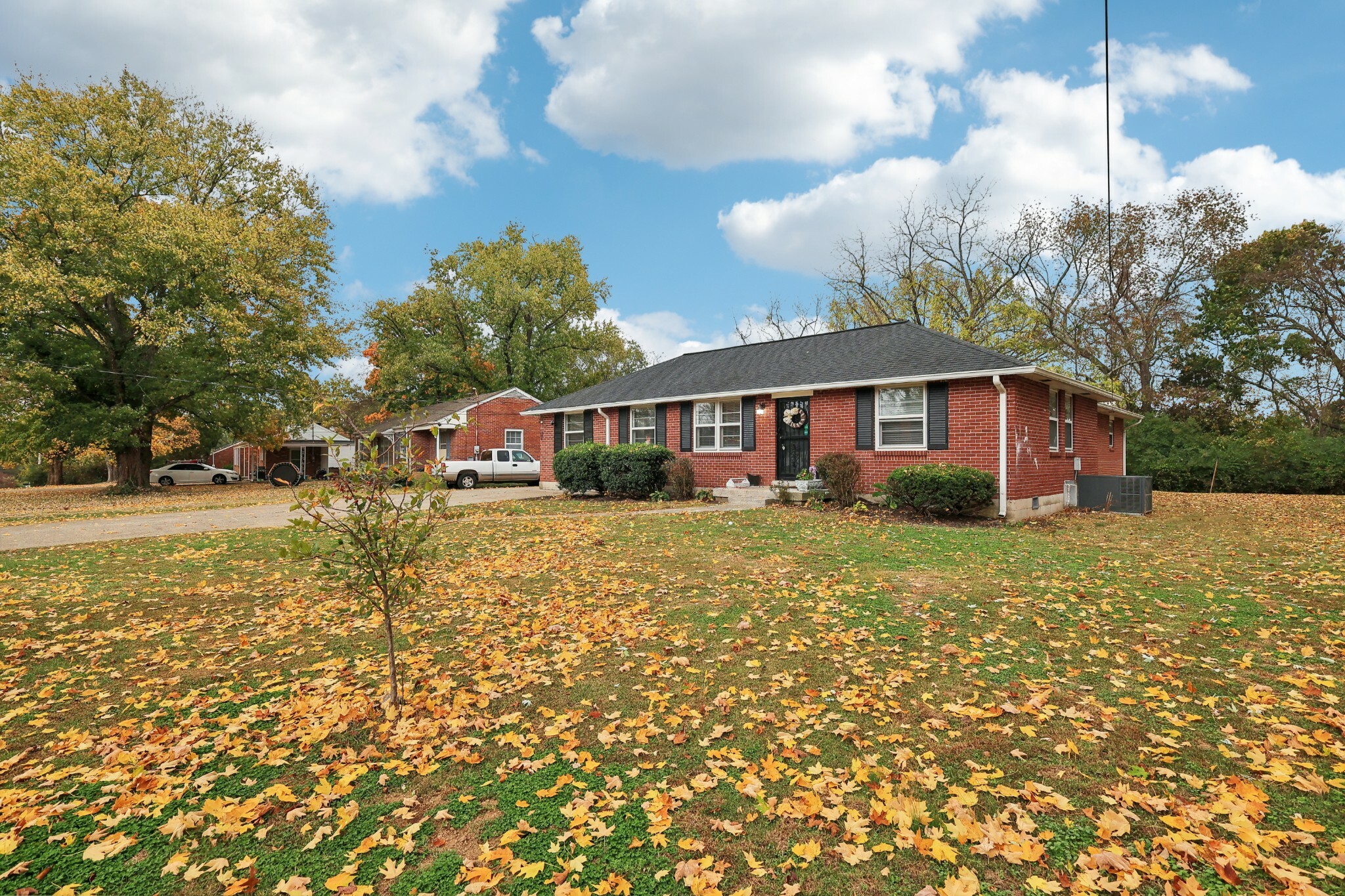 Property Photo:  2517 Woodberry Dr  TN 37214 