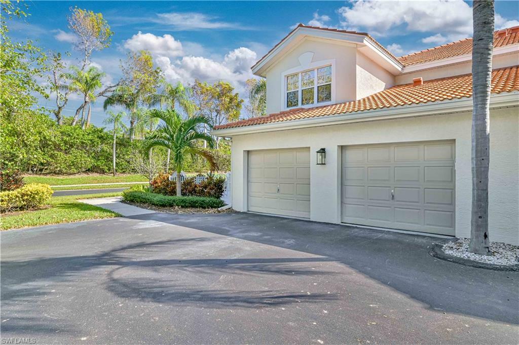 Property Photo:  7576 Oleander Gate Dr D-101  FL 34109 